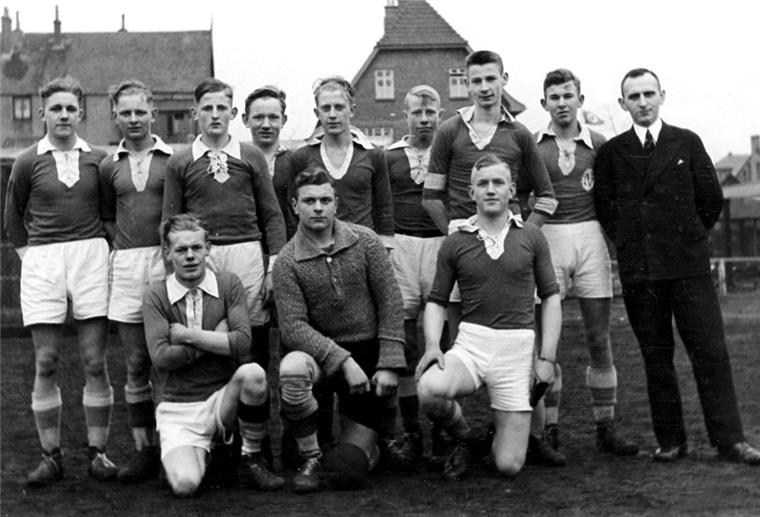 1940: SC Nordenham wird Meister von Oldenburg und Ostfriesland Die A-Junioren des SC Nordenham waren nicht nur im Jahr 1936 gefürchtet. Sie stellten eine spielerisch hervorragende Mannschaft.