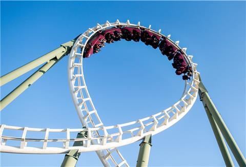 Die Achterbahn "Big Loop" im Heide Park in Soltau. Bald öffnet der Freizeitpark wieder.
