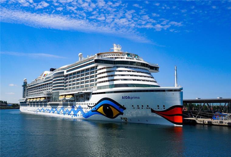 Aida plant Festival-Kreuzfahrt mit Musik-Stars - Und erntet Kritik für die Preise AIDAprima pausiert in Warnemünde