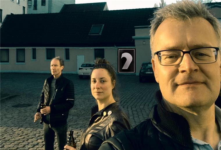 „Alte Bürger“: Die Akustiker spielen wieder live Die Akustiker, das sind (von links) Johannes Bluth, Juliane Schwabe und Dirk Mengedoht.