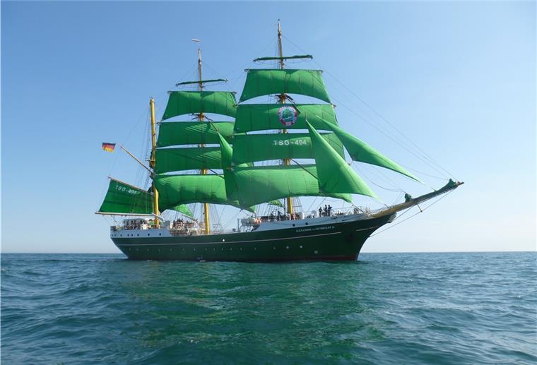 „Alex“ wird Flaggschiff bei Kieler Woche Die „Alexander von Humboldt II“ wird die Windjammer-Segelparade in Kiel als Flaggschiff anführen.