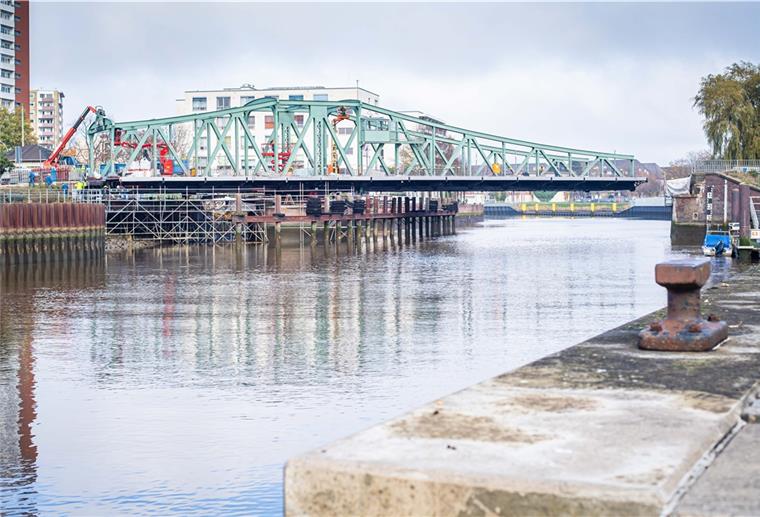 Alte Geestebrücke wird voll gesperrt Die Alte Geestebrücke wird für Sanierungsarbeiten gesperrt.