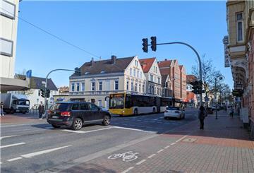 Die Ampel in der Hafenstraße ist ausgefallen.
