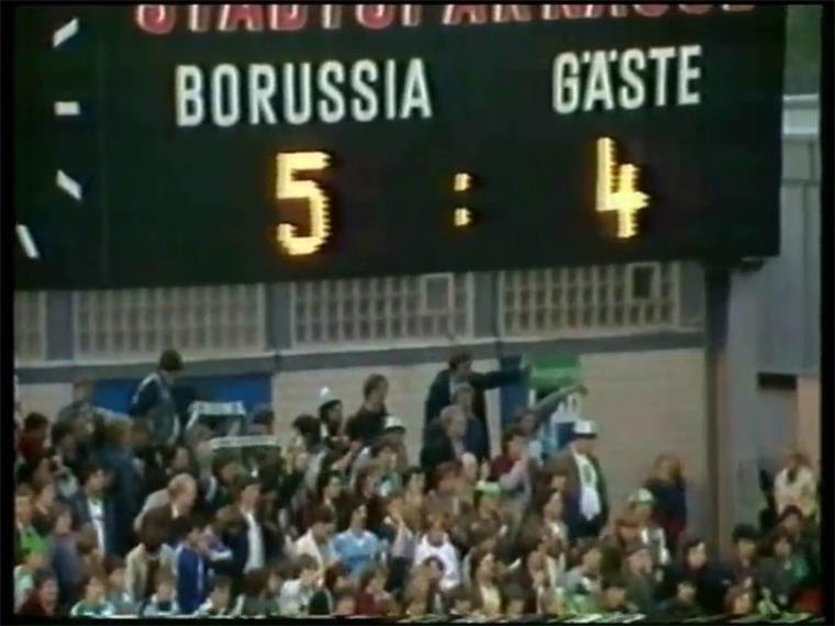 Gladbach gegen Werder: Erinnerungen an ein irres Spektakel Die Anzeigetafel am Gladbacher Bökelberg am 1. Mai 1984: Die Borussia hat Werder Bremen mit 5.4 in einem irren DFB-Pokalspiel bezwungen.