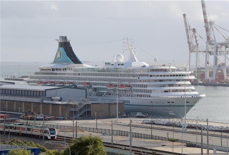 Kreuzfahrtschiff „Artania“ in Quarantäne vor Australien Die „Artania“ befindet sich in Quarantäne.