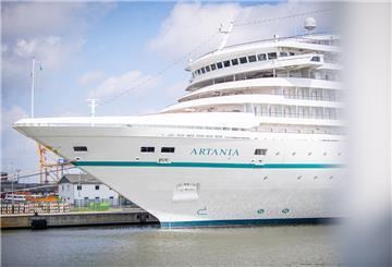 Die „Artania“ macht am Sonntag gegen 8 Uhr in Bremerhaven fest.