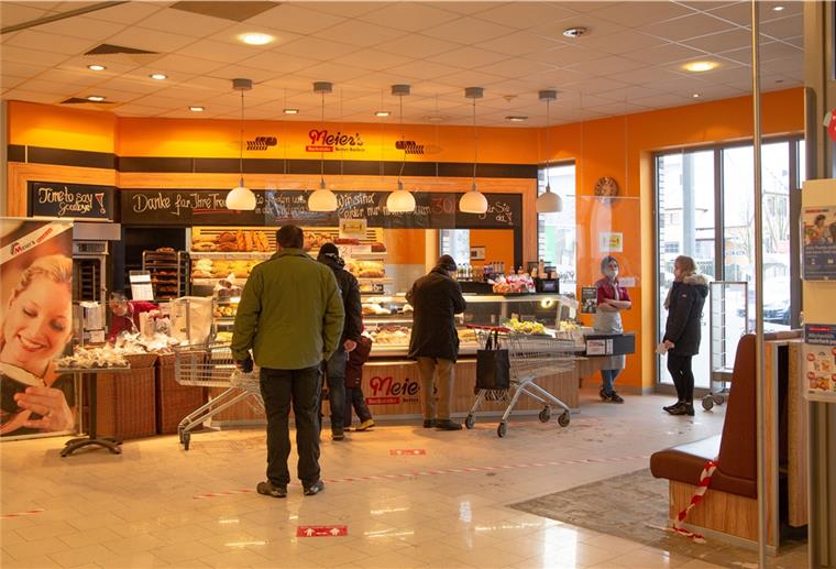 Bäcker Meier muss sich aus Rewe-Markt verabschieden Die Bäcker-Filiale Meier muss die Rewe-Filiale verlassen.