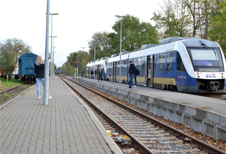 Die Bahnsteige in Geestenseth, hier ein Archivfoto, sollen modernisiert werden.