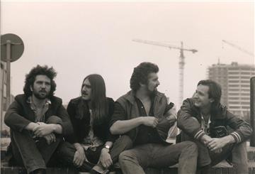 Die Band Wolfsmond in der Besetzung, die „Für mich ist es Rock n Roll“ 1982 bei Edo Zanki im Kangaroo Studio in Karlsdorf (Baden) eingespielt hat (von links): Lude Lafayette, George Meier, George B. Miller und Harald Konietzko. 