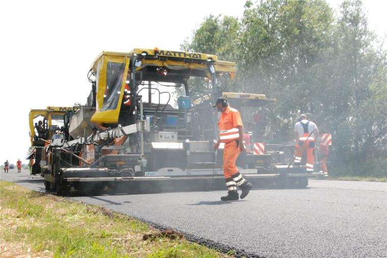Wesertunnel: Zufahrt ist am Freitagabend wieder frei Die Bauarbeiten auf der Zufahrt zum Wesertunnel kommen gut voran.