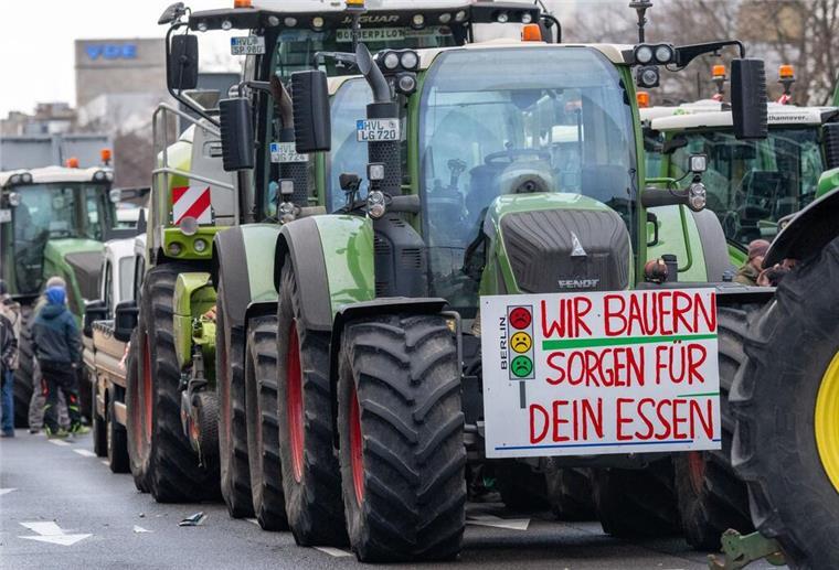 Bauernproteste am Freitag: Das erwartet die Menschen in der Wesermarsch Am 8. Januar hatte es einen großen Protesttag der Bauern gegeben. Er begann früh morgens.