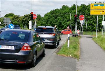 Die Baustellen-Ampeln an der Hammer-Kreuzung sollen im Herbst durch fest installierte Ampelanlagen ersetzt werden.