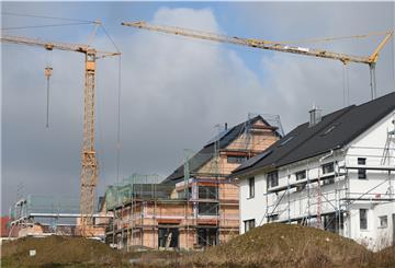 Die Behörden haben im Januar mehr Neubauten und Umbauten genehmigt als ein Jahr zuvor. 