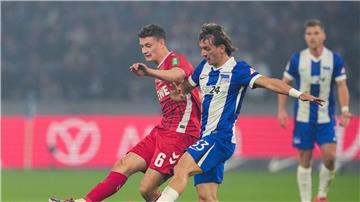 Die beiden früheren Bundesligisten Hertha BSC und der 1. FC Köln trafen in Berlin aufeinander.