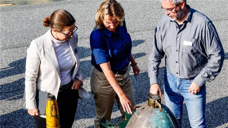 Lemke: Probe-Bergung von Munition aus Meer beginnt Die Bergung von Munition in Nord- und Ostsee soll beginnen (Foto-Archiv).