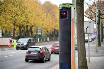 Die Blitzer in der Stresemannstraße und an der Wulsdorfer Rampe wurden bei einem Brand beschädigt.