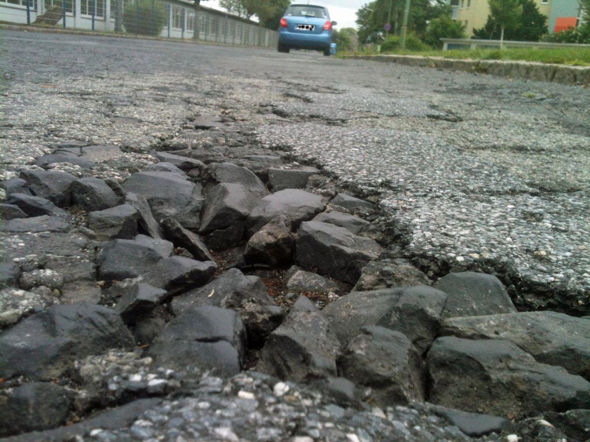 Braunstraße ist eine Schlaglochpiste
