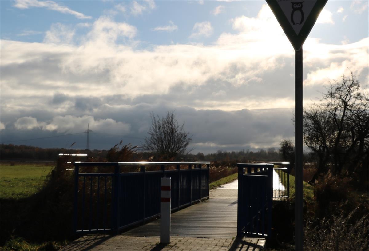 Die Brücke in Richtung Rohrniederung ist gesperrt.
