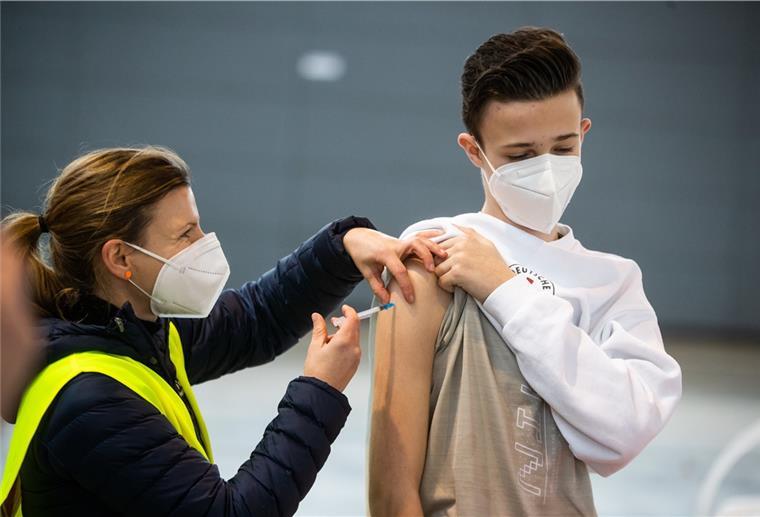 150 Millionen Corona-Impfungen in Deutschland erreicht Die Bundesregierung strebt eine Marke von 80 Prozent bis Ende Januar an, nachdem als Zielmarke zunächst der 7. Januar genannt worden war.