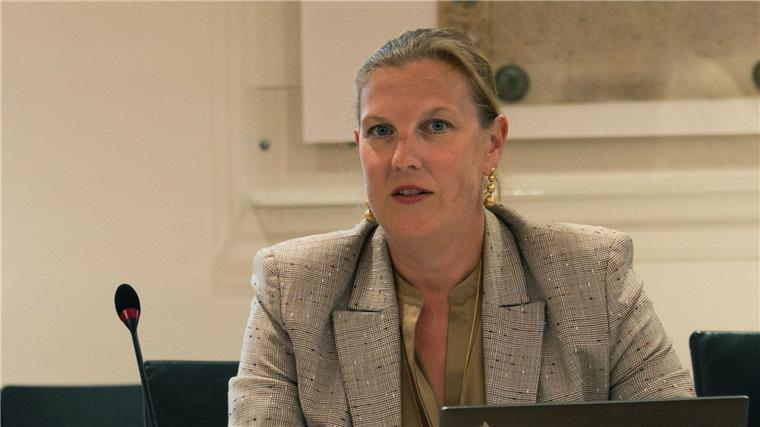 Die CDU-Fraktion um Carina Hermann dringt weiter auf den Rücktritt des Staatskanzlei-Chefs Mielke.
