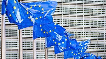 Die Chefs von 20 europäischen Telekommunikationsunternehmen appellieren an die EU, große Tech-Konzerne zu höheren Zahlungen für die Nutzung der Netze zu verpflichten.