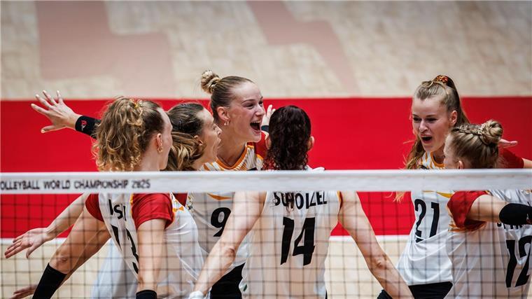 Volleyballerinnen gegen Superteam: „Ohne Angst und Zweifel“ Die Chemie stimmt im deutschen Team.