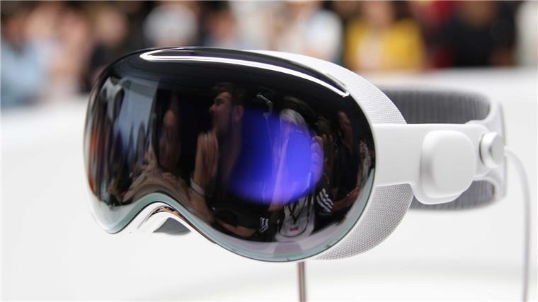 Apple schaltet Vorbestellungen seiner Computer-Brille frei Die Computer-Brille Apple Vision Pro kommmt zunächst nur in den USA auf den Markt.