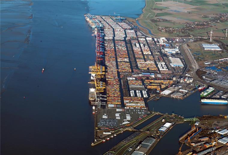 Die Containerterminals in Bremerhaven an der Stromkaje von CT 1 im Süden bis CT 4 im Norden.