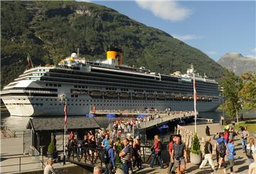 Die „Costa Favolosa“ wird in diesem Jahr den Geirangerfjord in Norwegen nicht ansteuern.