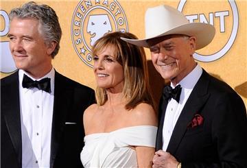 Die „Dallas“-Stars Patrick Duffy (l), Linda Gray und Larry Hagman.