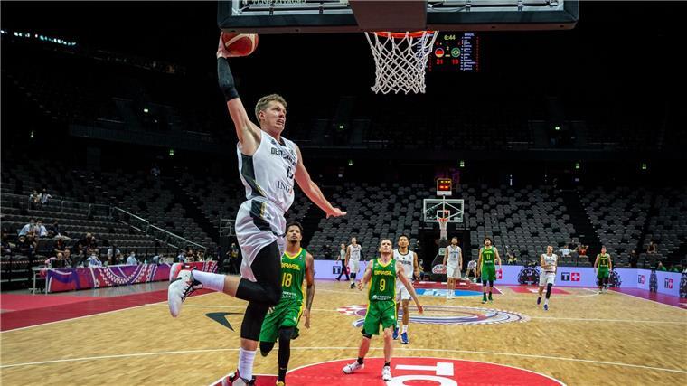 Deutsche Basketballer treffen bei Olympia auf Brasilien Die deutsche Auswahl trifft in der Olympia-Gruppe auf Frankreich, Japan und Brasilien.