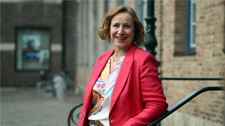 Die Deutsche Oper am Rhein bekommt erstmals eine Frau als künstlerische Leitung.