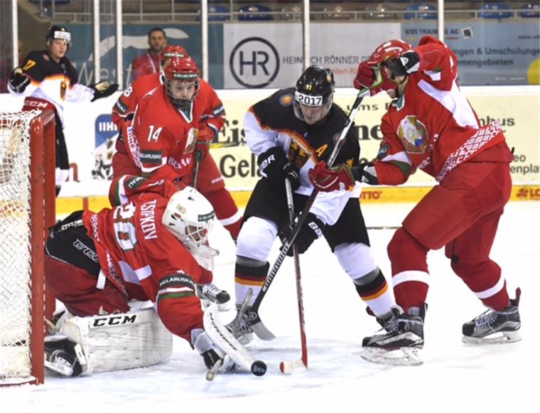 Deutschland gewinnt Krimi gegen Weißrussland Die deutsche U20-Nationalmannschaft zeigte bei der Eishockey-WM in Bremerhaven ein gutes Spiel gegen den Turnierfavoriten Weißrussland.