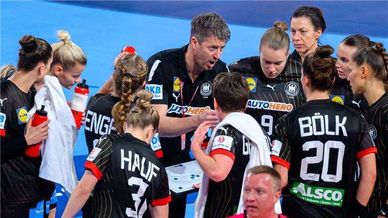 Ohne Bölk: Handball-Frauen starten ins WM-Jahr Die deutschen Handballerinnen starten mit zwei Länderspielen gegen Frankreich in das WM-Jahr.