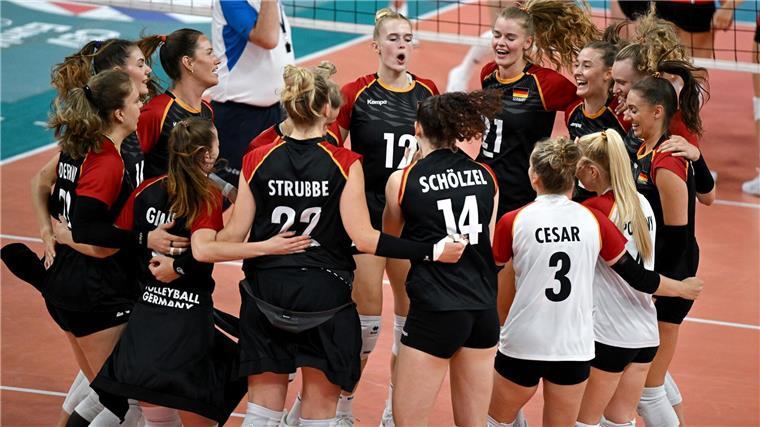 Die deutschen Volleyballerinnen haben sich für die EM 2026 qualifiziert. 