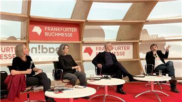 Die Diskussion fand auf Einladung von PEN Berlin statt.