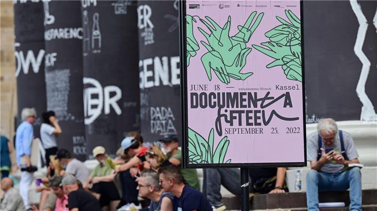 documenta: Zeigen, dass kritische Kunst präsentierbar ist Die documenta gilt neben der Biennale in Venedig als wichtigste Ausstellung für Gegenwartskunst.
