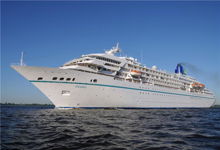 Die Dreharbeiten wurden abgesagt, jetzt kommt das „Traumschiff“ zurück nach Bremerhaven.