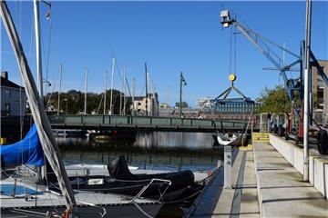 Die Drehbrücke über den Geestemünder Hauptkanal wird am Donnerstag routinemäßig gewartet.