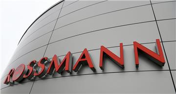Die Drogeriekette Rossmann will weitere Filialen eröffnen.