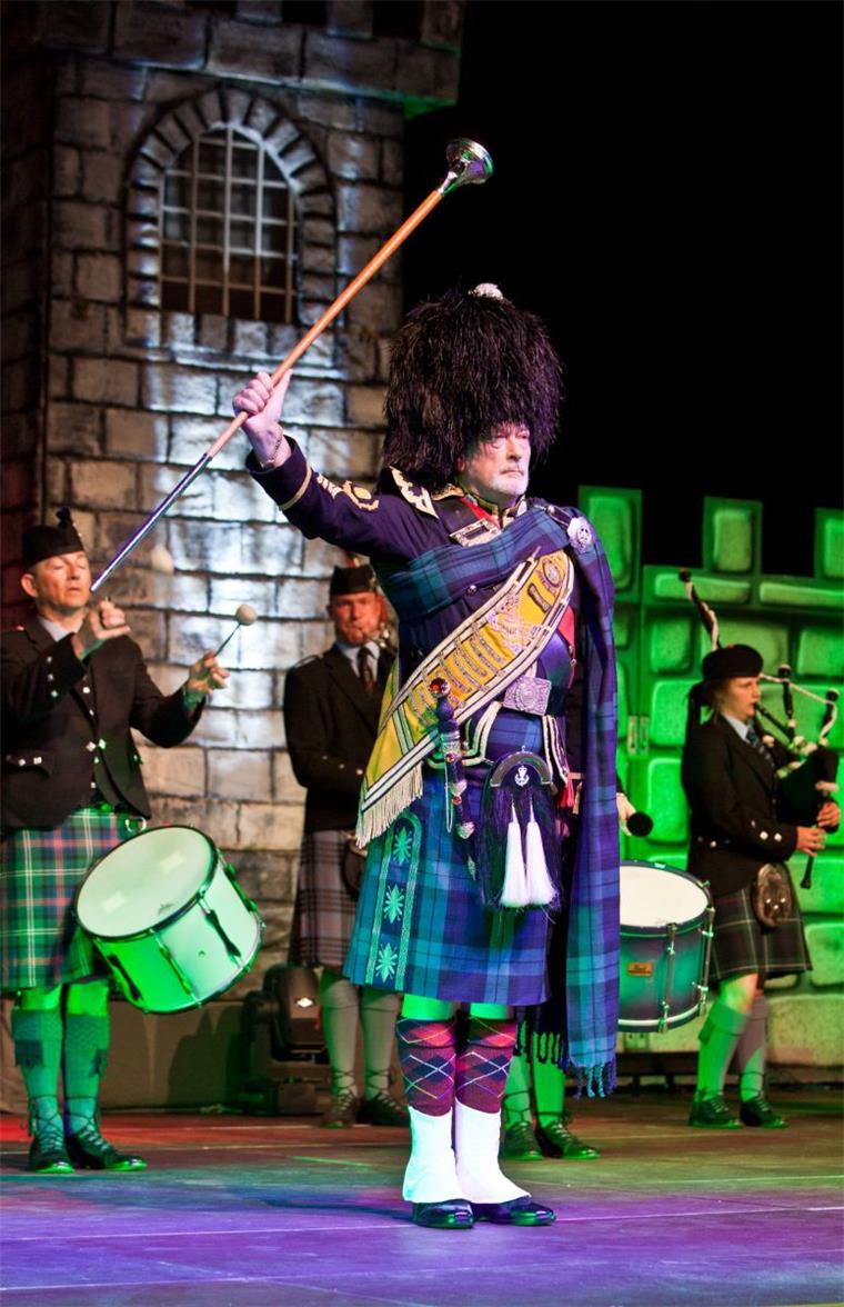 Dudelsackspieler rocken die Bremerhavener Stadthalle Die Dudelsackspieler wollen bei der Scottish Music Parade in der Bremerhavener Stadthalle für Gänsehautmomente sorgen.
