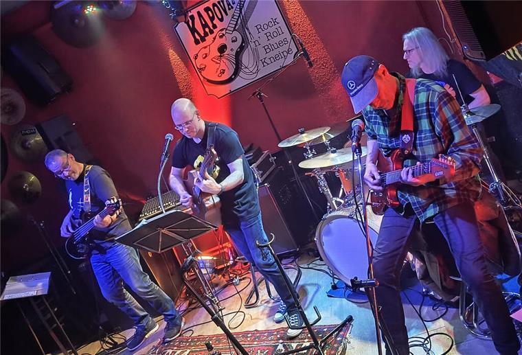 Lange Bandnacht in der „Alten Bürger“: Zehn Bands treten in zehn Kneipen auf Dusty Fingers