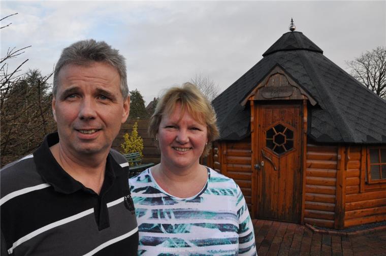 In Nordenham schließt die letzte öffentliche Sauna Die Eheleute Matthias und Meike Juretzki geben das Saunabad in Nordenham Ende April auf.