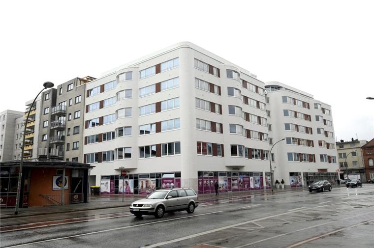 Die ehemalige Chefin der Nordsee-Pflege Gülsen Sariergin tritt ihre Haft im offenen Vollzug an.