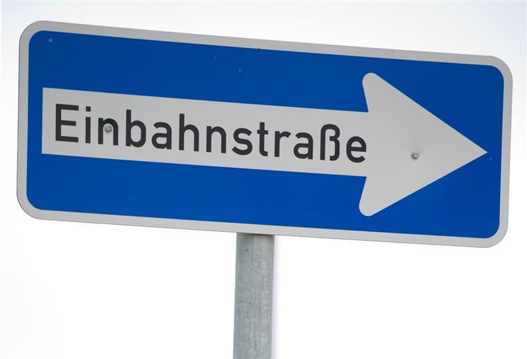 Nordenham: Bahnhofstraße wird zu Einbahnstraße Die Einbahnstraßen-Regelung gilt voraussichtlich bis zum 15. Oktober.