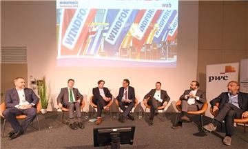 Die Fachkonferenz "Windforce" hat in Bremerhaven begonnen.