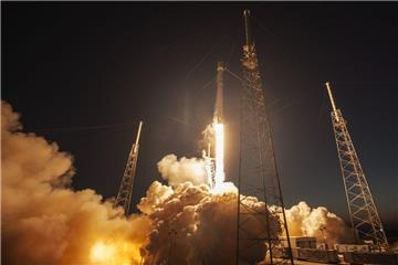 Die Falcon-9-Rakete mit dem Kommunikationssatelliten der luxemburgischen Firma SES  ist  am Freitag (Ortszeit) auf dem Weltraumbahnhof Cape Canaveral  gestartet.