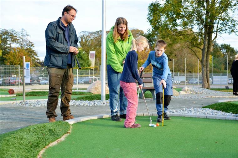 So beliebt ist Adventure-Golf in Bad Bederkesa Die Familie Paelke waren 4 von insgesamt 2131 Gästen beim Adventure-Golf in Bad Bederkesa.