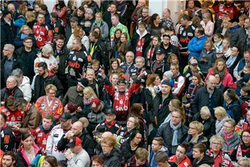 Die Fans der Fischtown Pinguins können ihre Mannschaft nach Großbritannien begleiten.