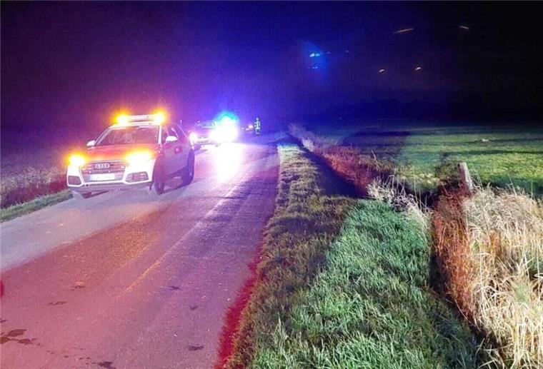 Bewusstlose Jugendliche aus Wassergraben in der Wingst gerettet Die Unfallstelle in der Wingst. Hier wurde ein 16-jähriges Mädchen im Wassergraben gefunden.
